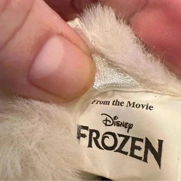 Frozen gray & white w/ snow flakes & rhinestones girls boots size 6 NWOT - Picture 10 of 10